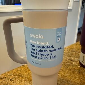 Owala Insulated 2-in-1 Mug - Cream and Gray